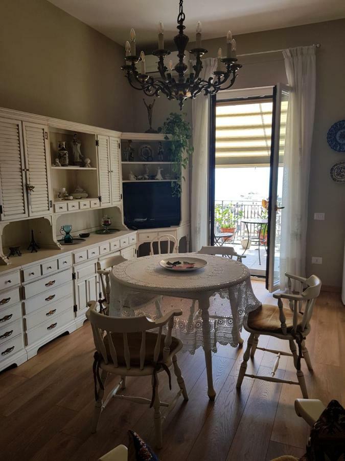 Armonia Bed & Breakfast Salerno Luaran gambar