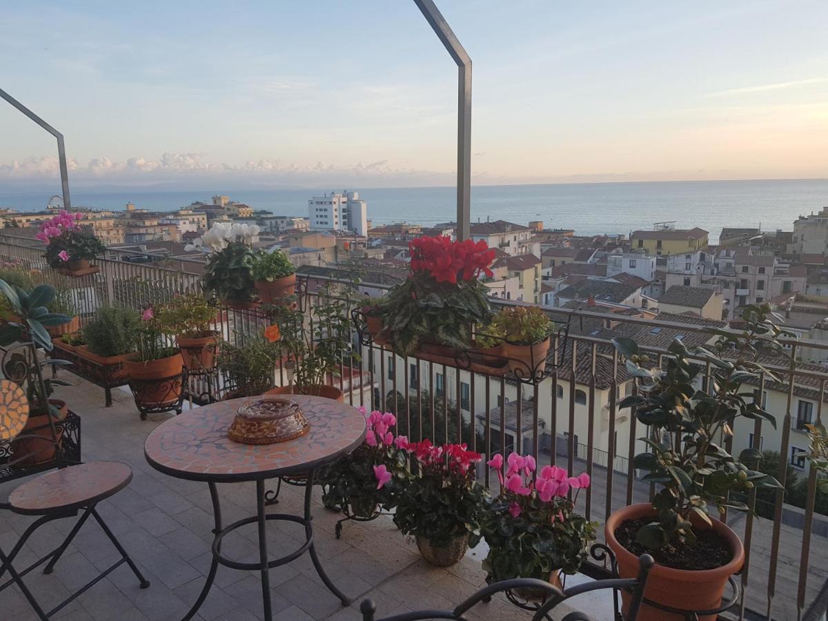 Armonia Bed & Breakfast Salerno Luaran gambar